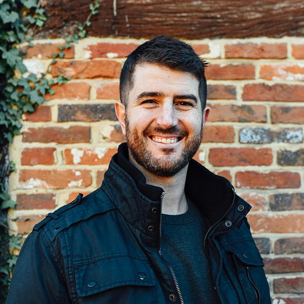 Dr Michael Passaportis